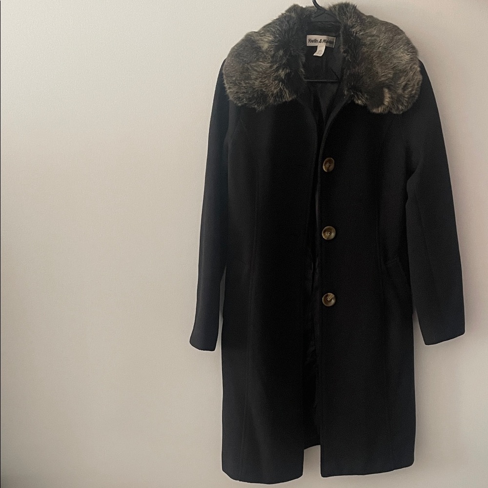 Vintage Black Coat with Faux Fur Collar